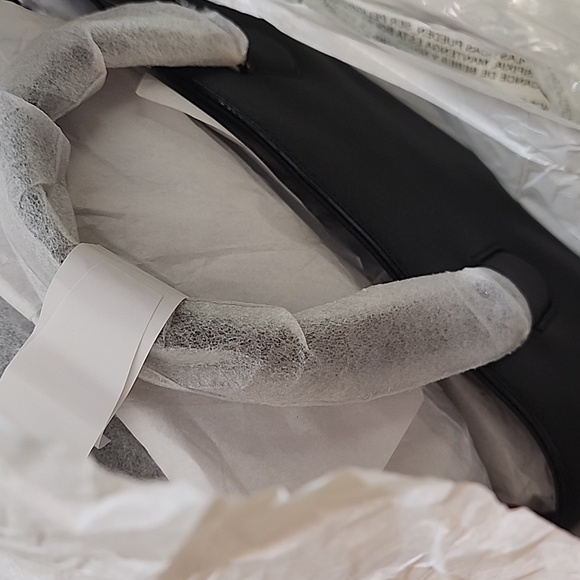 Kate Spade New York Evangelie Laurel Way Black Satchel - Picture 7 of 8